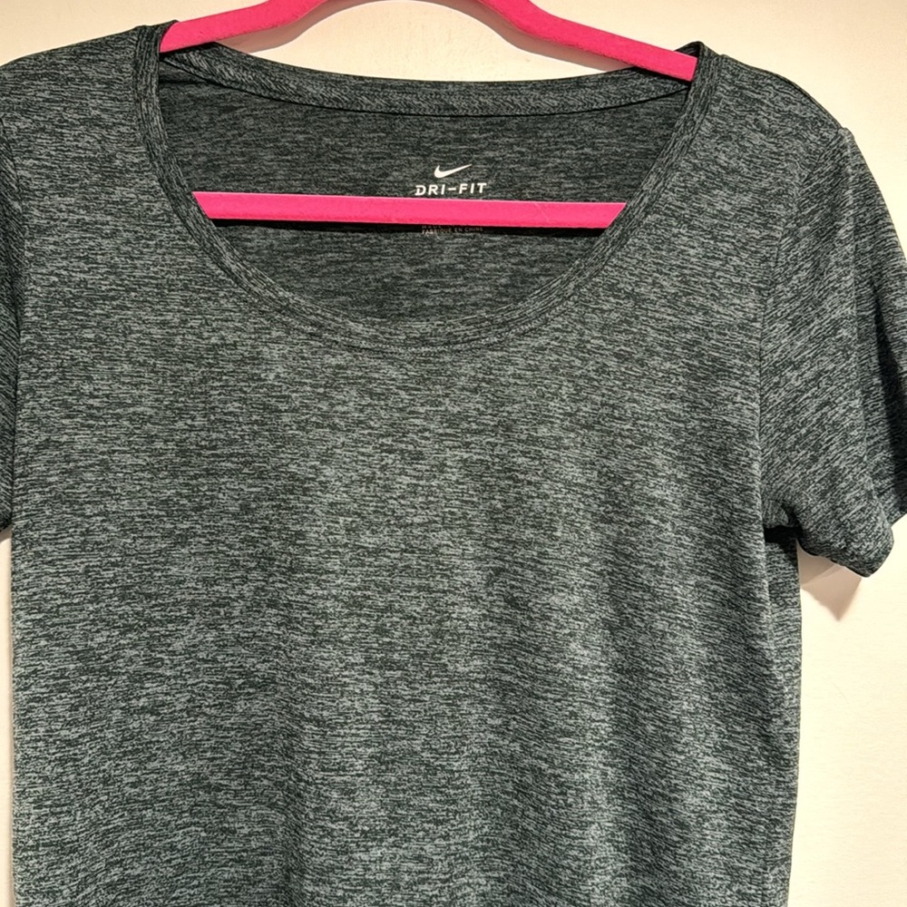NIKE DRI-FIT TOP - Picture 4 of 6